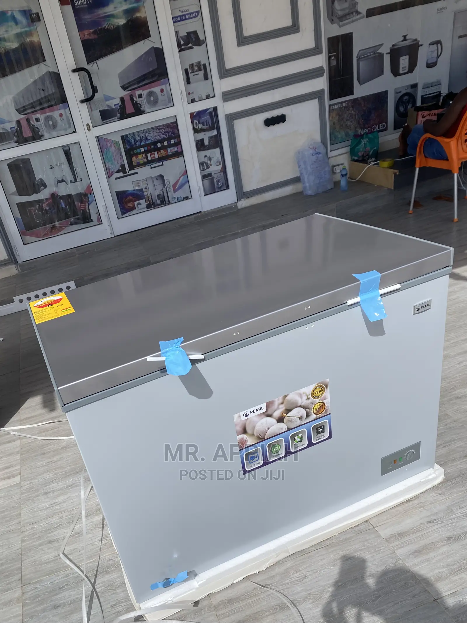 Effective Reliable Pearl PCF-460 Chest Freezer(380L)Sliver