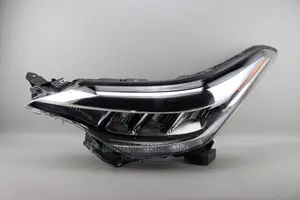 C-Hr Headlights Per