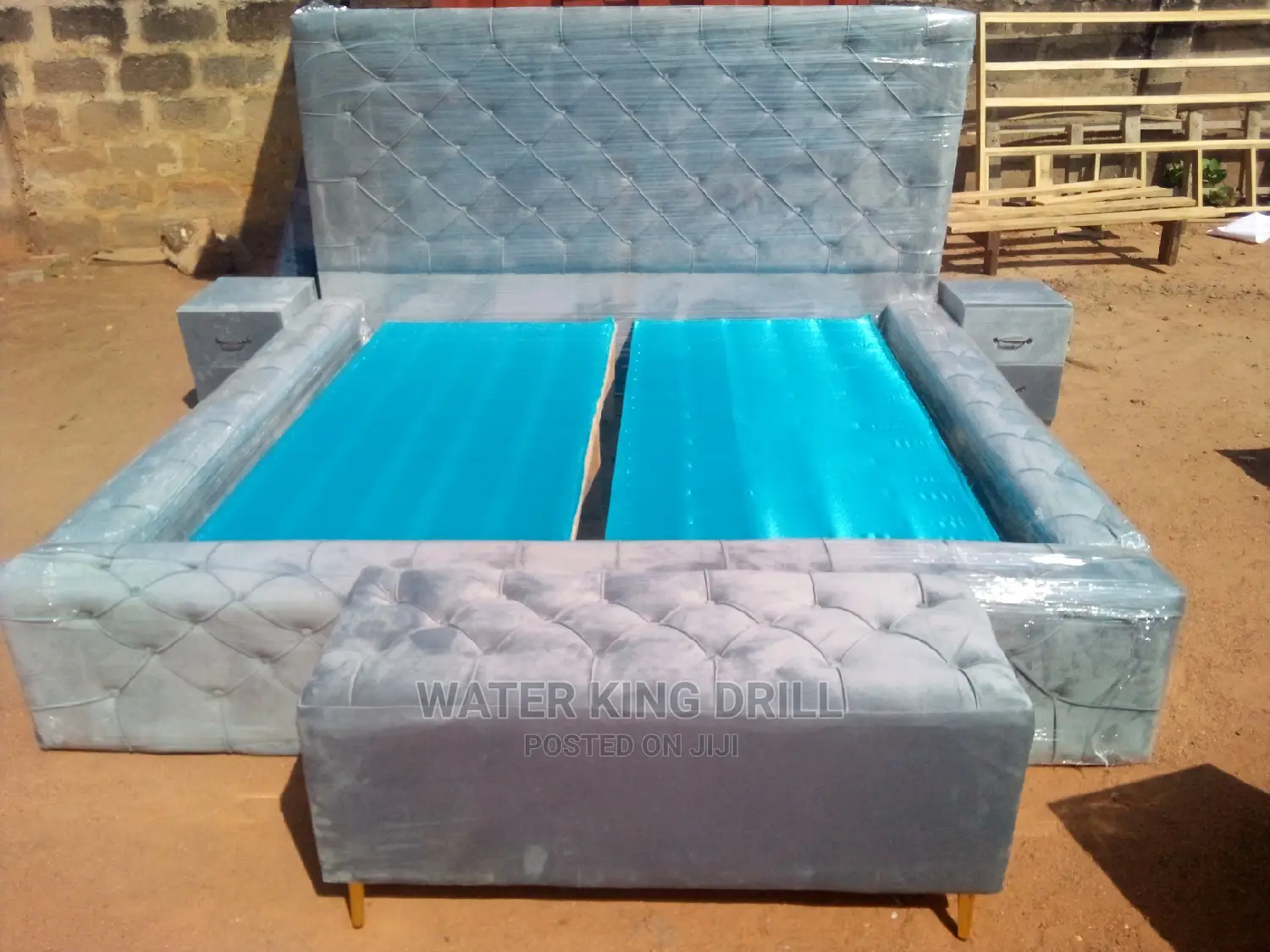 Queen Size Bed Frames With Side Drawers And Ottoman