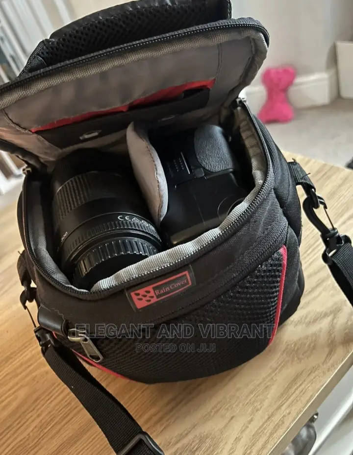 Canon Camera EOS Kiss X4 Bundle
