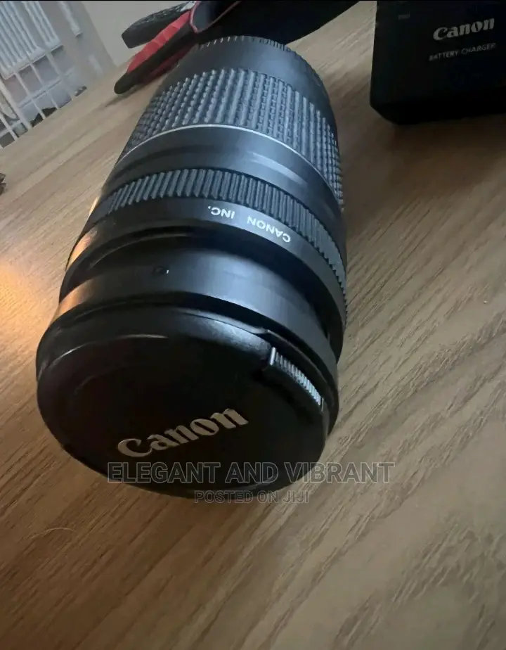 Canon Camera EOS Kiss X4 Bundle