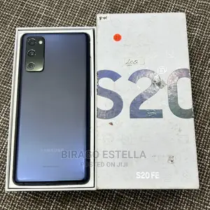 Photo - New Samsung Galaxy S20 FE 128 GB Black