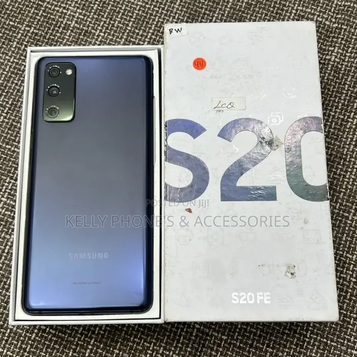 New Samsung Galaxy S20 FE 128 GB Black