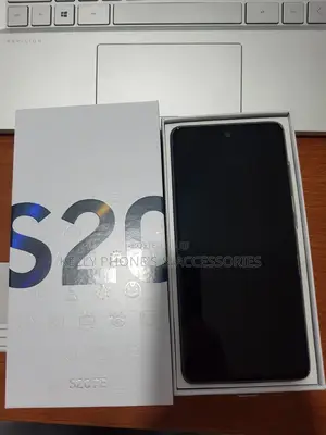 New Samsung Galaxy S20 FE 5G SD865 128 GB Orange