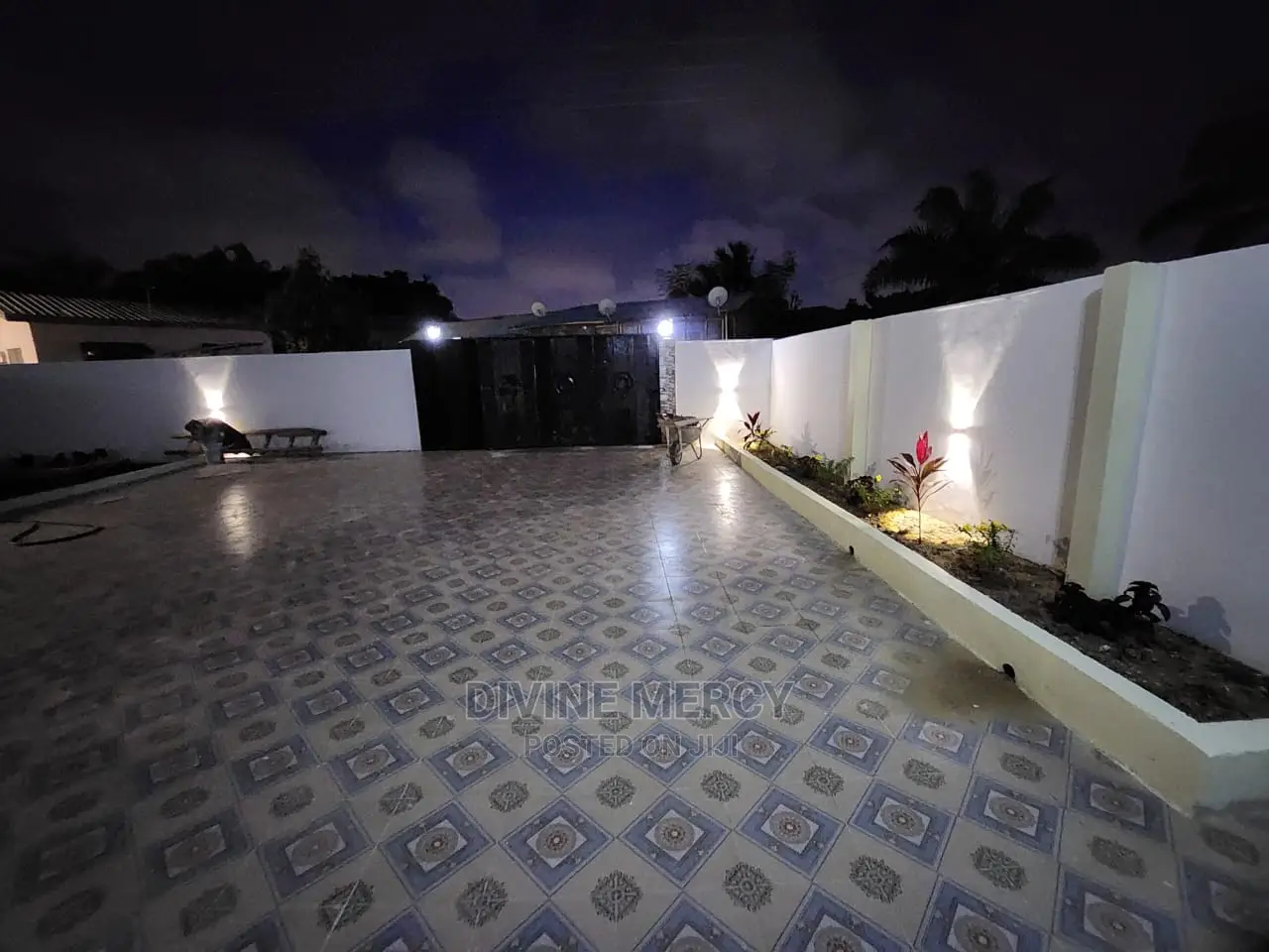 4bdrm Bungalow in Kasoa Krispo City for sale