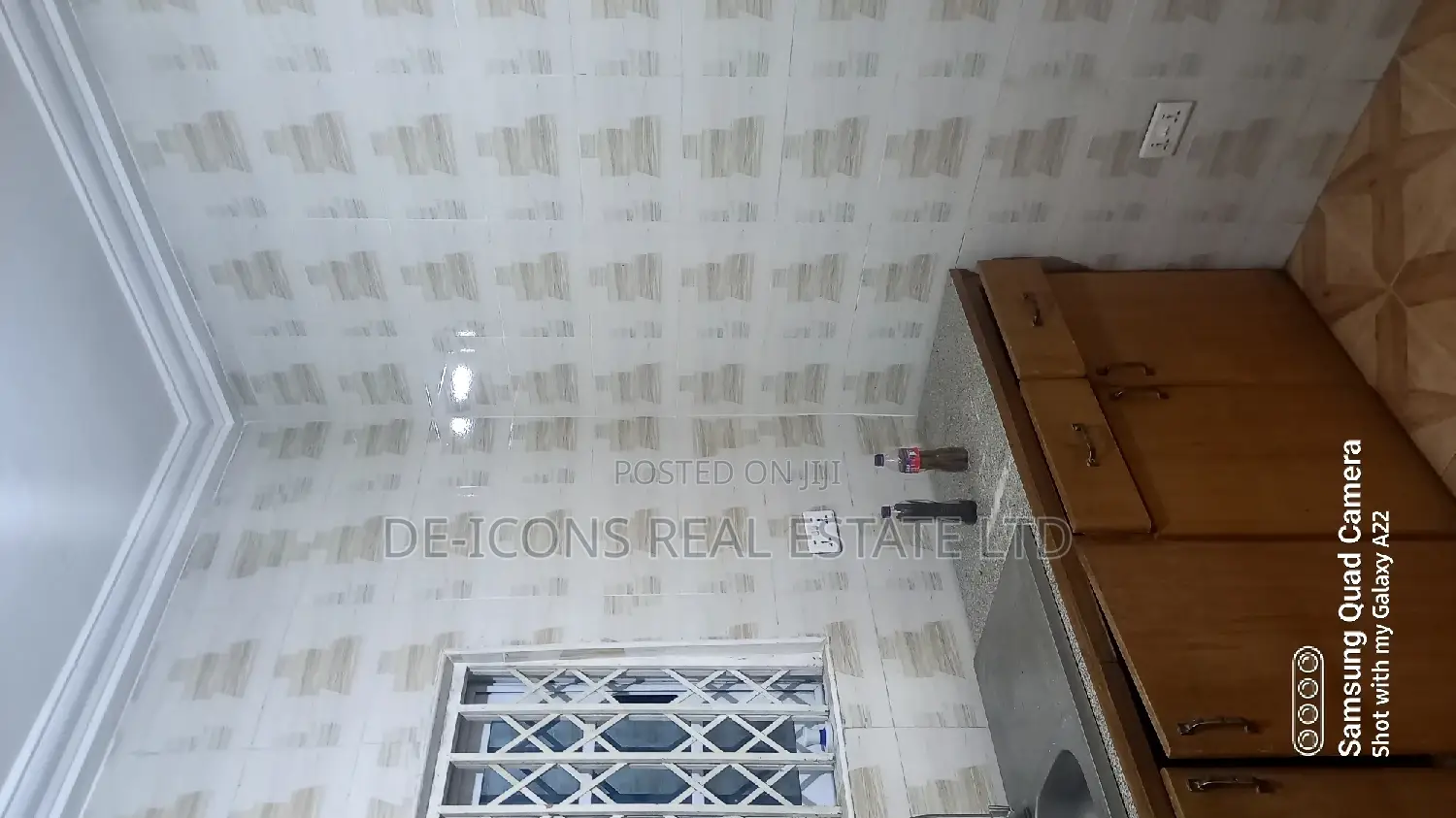 2bdrm Duplex in De-Icons Real Estate, Awutu Senya East Municipal