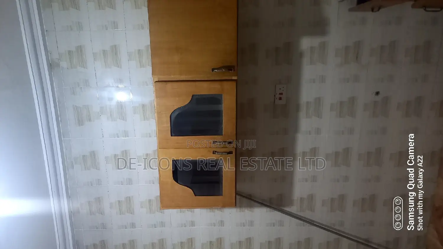 2bdrm Duplex in De-Icons Real Estate, Awutu Senya East Municipal