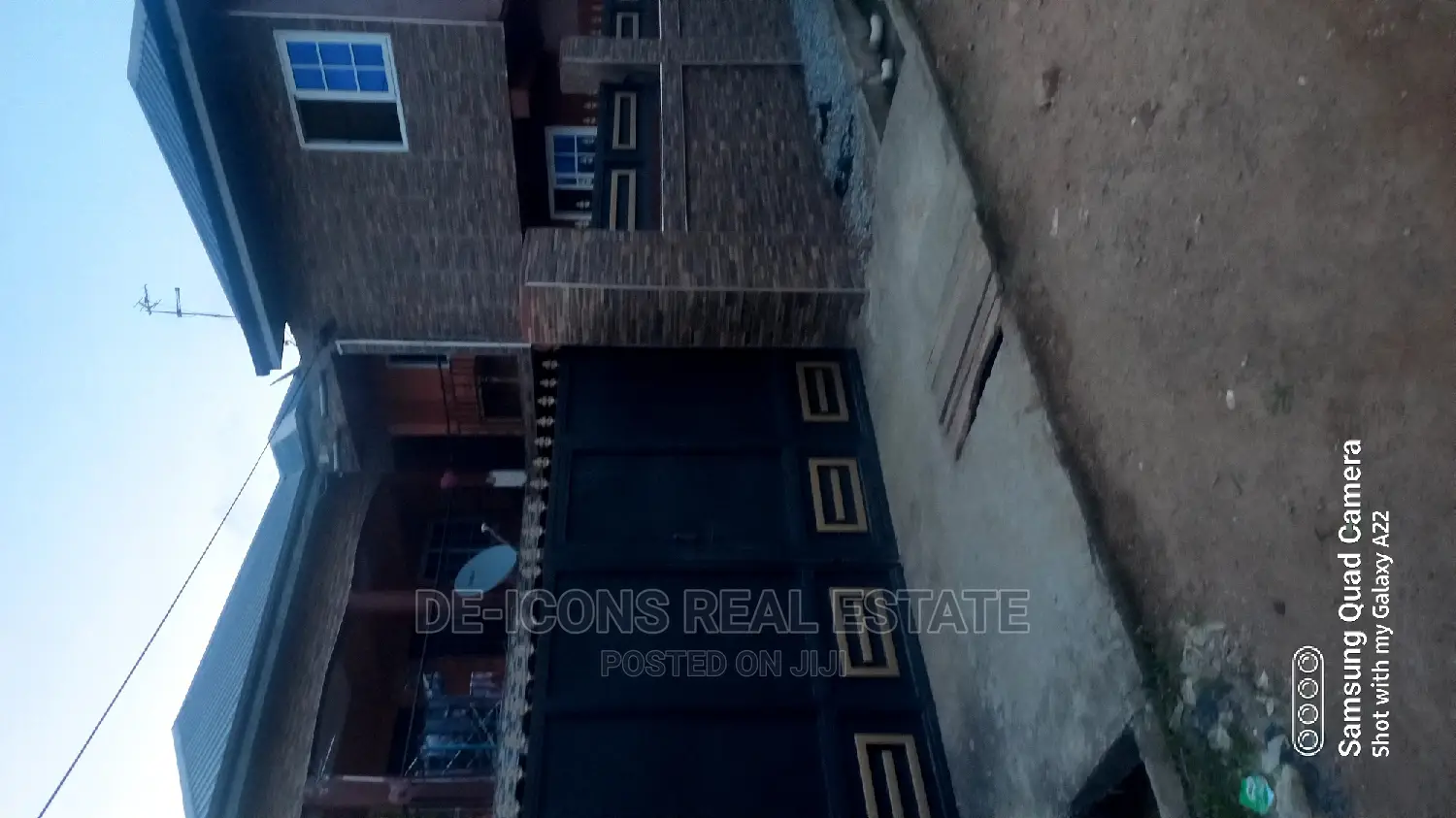 2bdrm Duplex in De-Icons Real Estate, Awutu Senya East Municipal