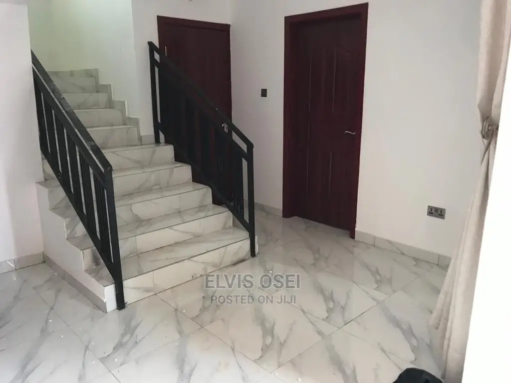 3bdrm House in Acp, Pokuase for rent
