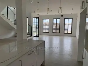4bdrm Duplex in De-Icons Real Estate, Oyarifa for sale