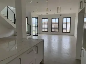 4bdrm Duplex in De-Icons Real Estate, Oyarifa for sale