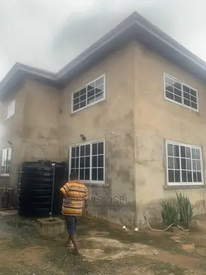 6bdrm House in Cocobod, Amasaman for sale