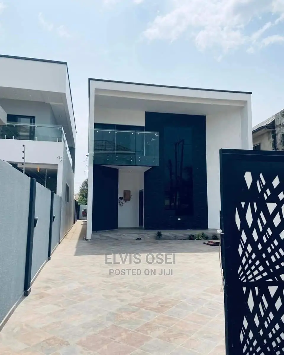 4bdrm House in Botwe, East Legon for sale