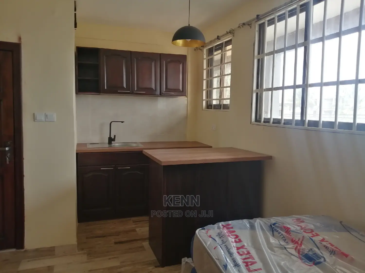 Furnished 5bdrm Apartment in East Legon for rent
