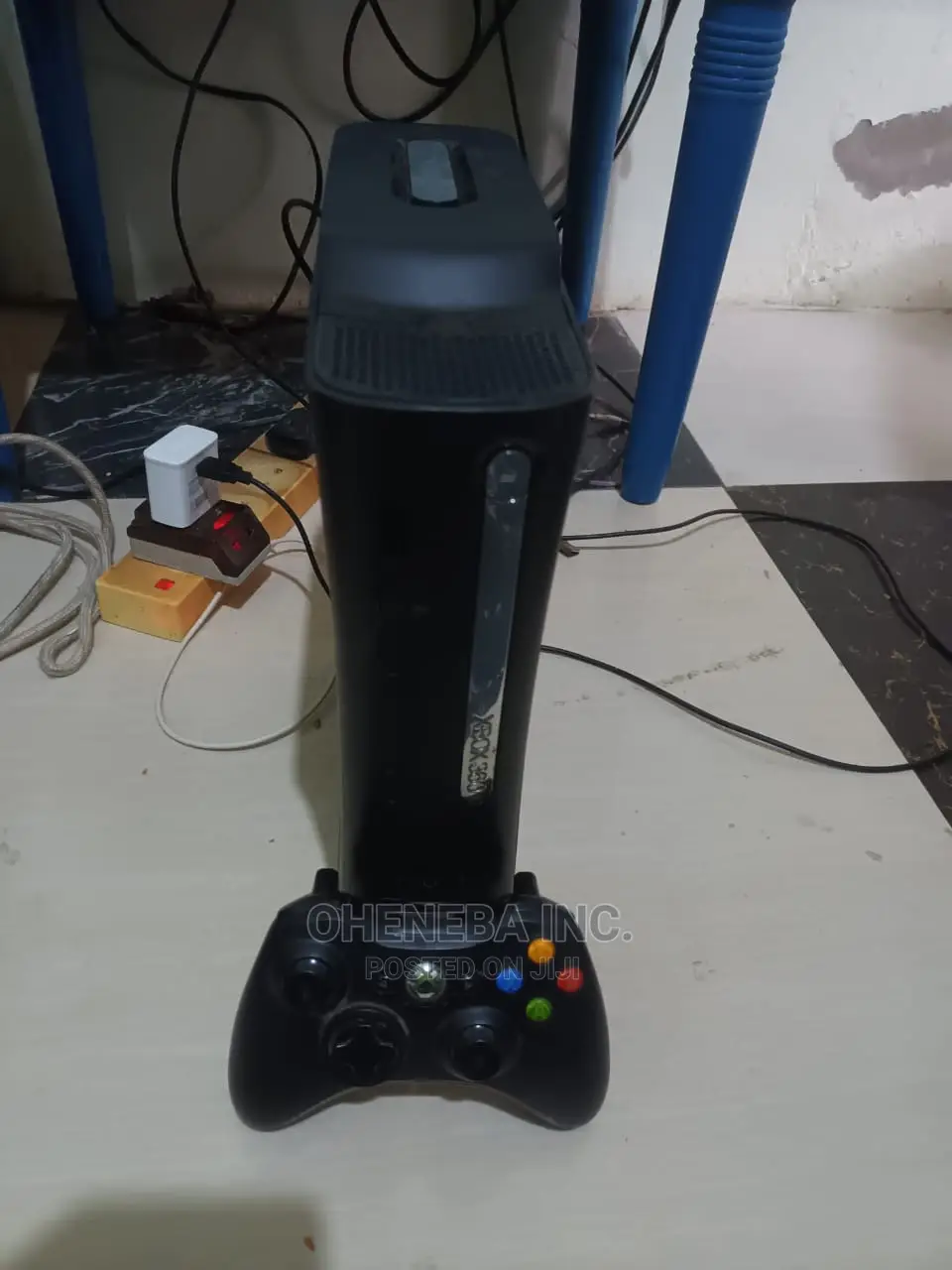 Pre-Owned Xbox360 Standard Console for Sale