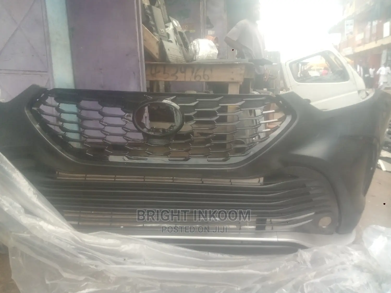 Highlander 2021 Front Bumper Complete