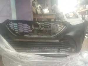 Highlander 2021 Front Bumper Complete
