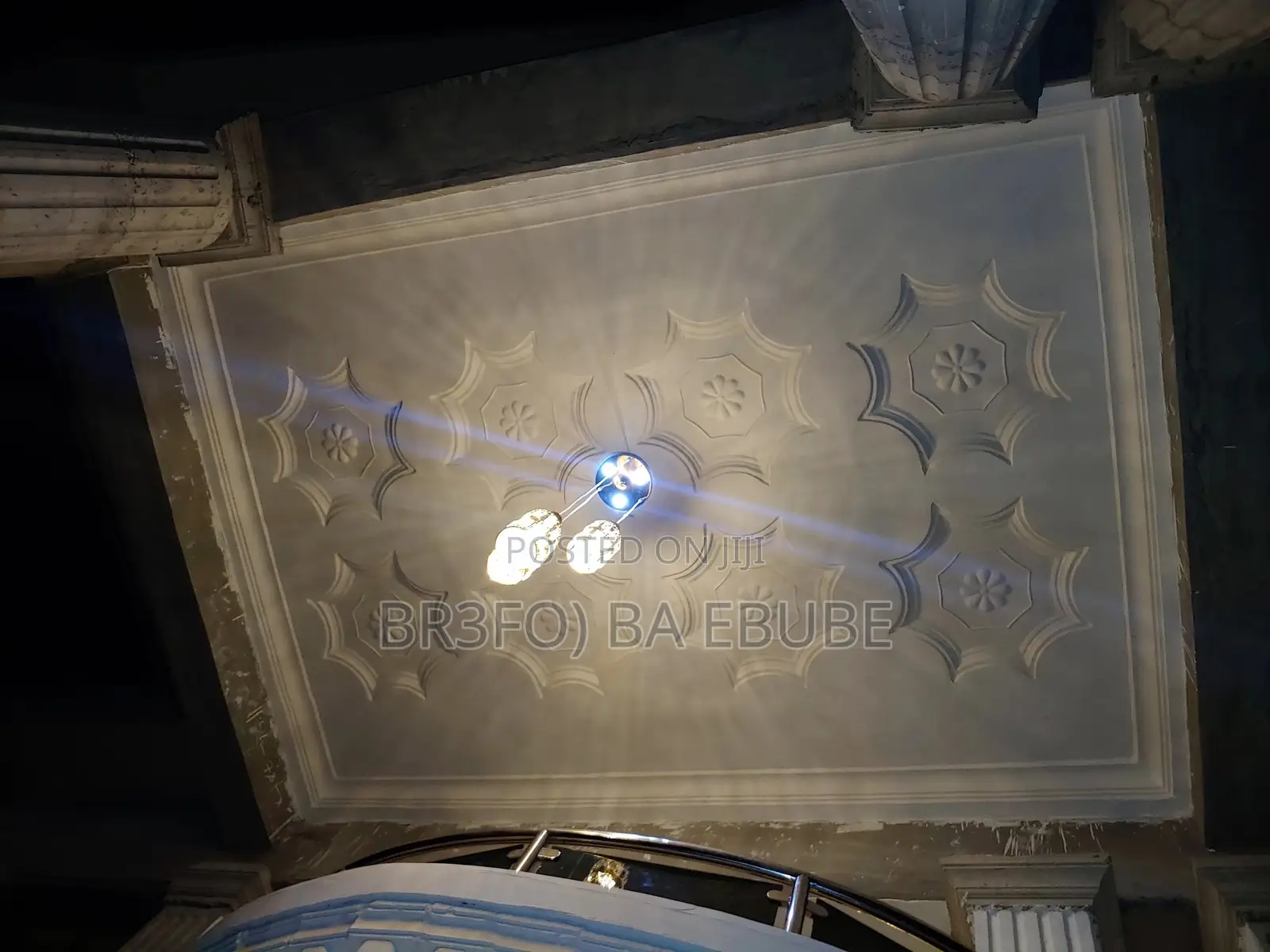 Br3fo) P.O.P Ceiling and Deco