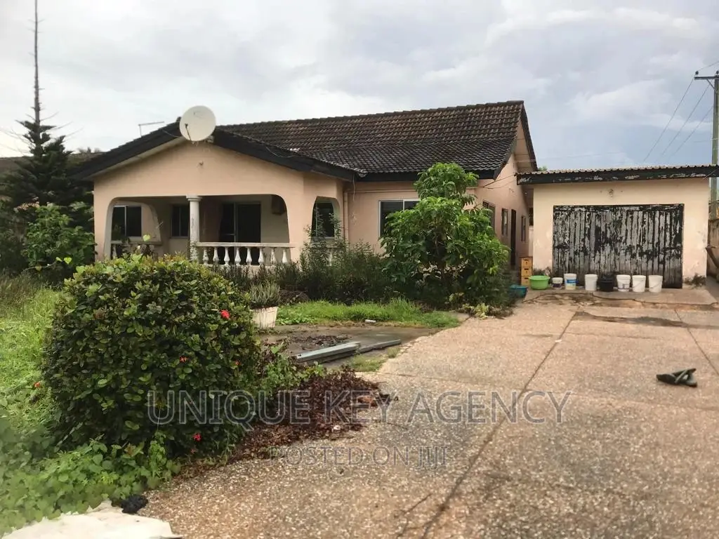 3bdrm House in Unique Lawson, Haatso for sale