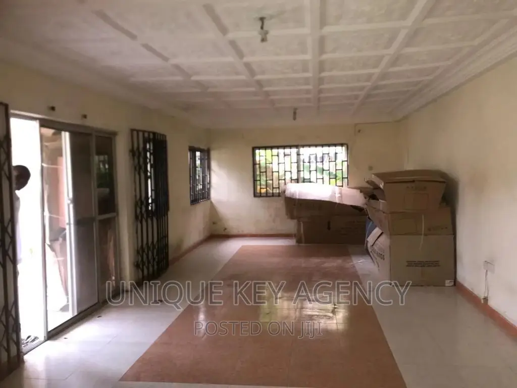 3bdrm House in Unique Lawson, Haatso for sale