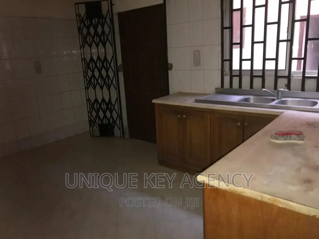 3bdrm House in Unique Lawson, Haatso for sale