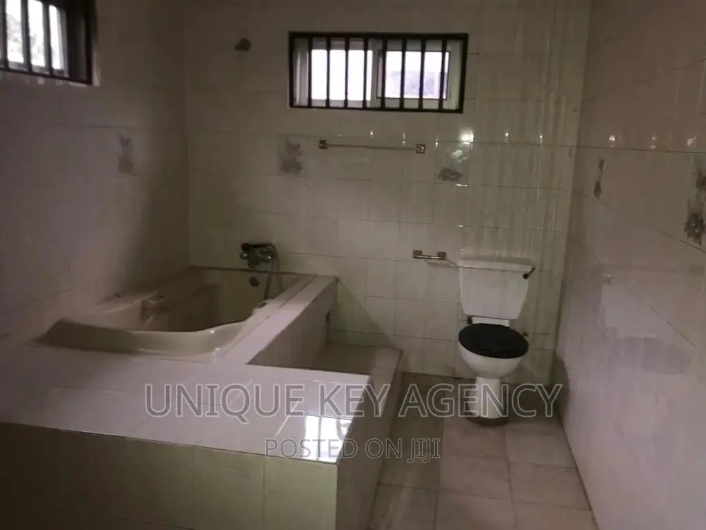 3bdrm House in Unique Lawson, Haatso for sale