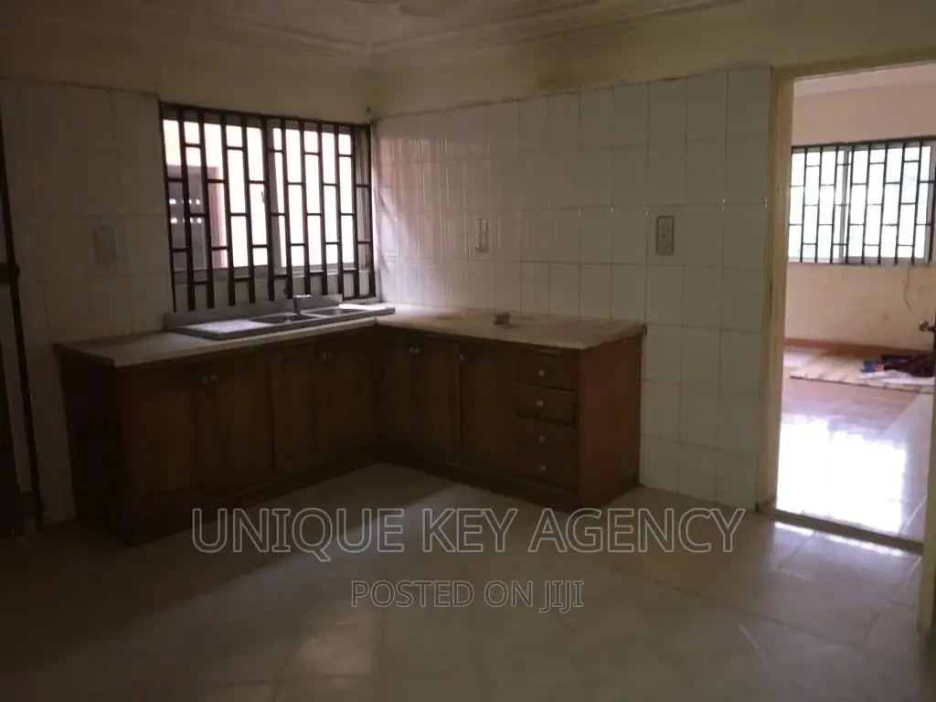 3bdrm House in Unique Lawson, Haatso for sale