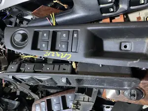 Chevrolet Cruze/Equinox Small Socket Master Switch