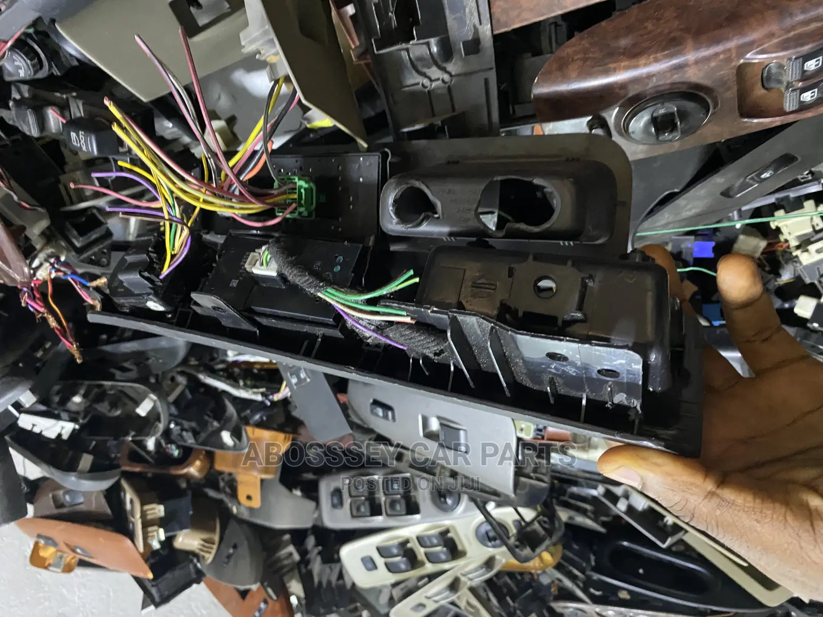 Chevrolet Cruze/Equinox Small Socket Master Switch