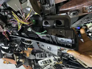 Chevrolet Cruze/Equinox Small Socket Master Switch