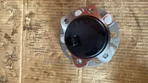 Hyundai Sonata 2015 to 2017 Back Hub Available