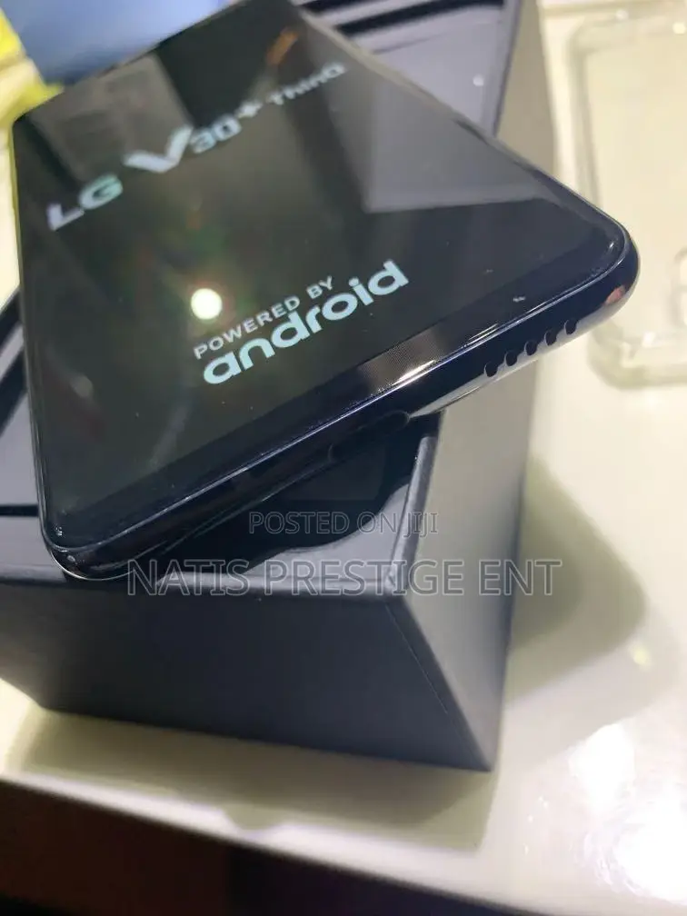 New LG V30 Plus 128 GB Black