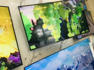 50 Inches Glossy Samsung Au71 Affordable Tv