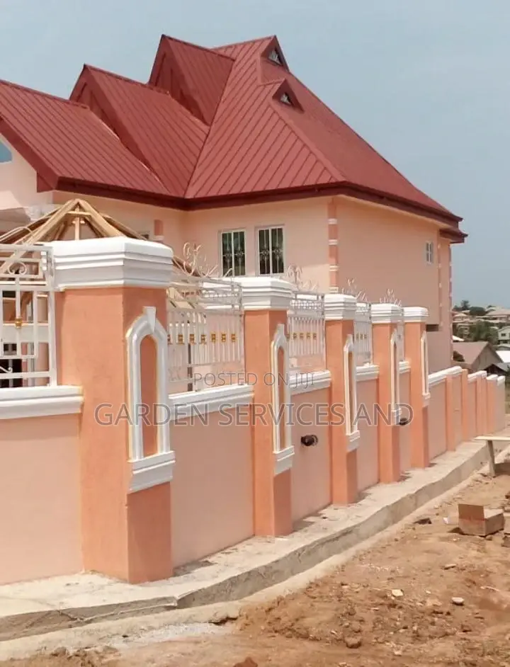 First Class in Roofing and Any Form Leakage Fixing