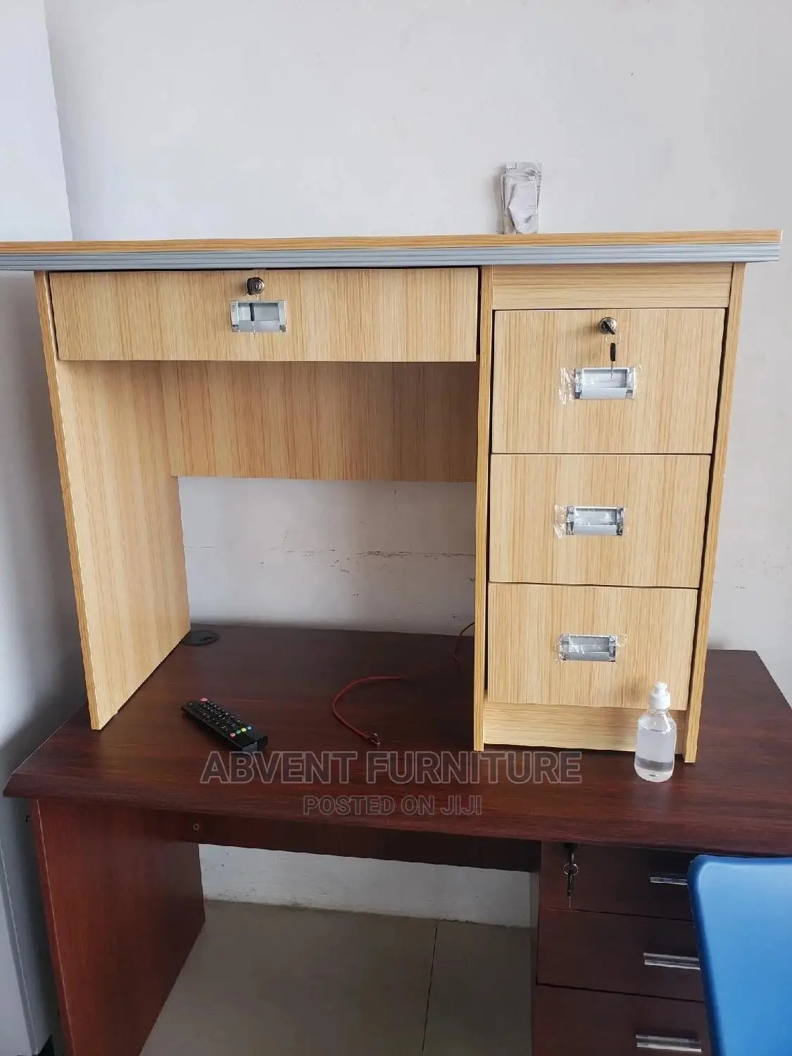Office Desk