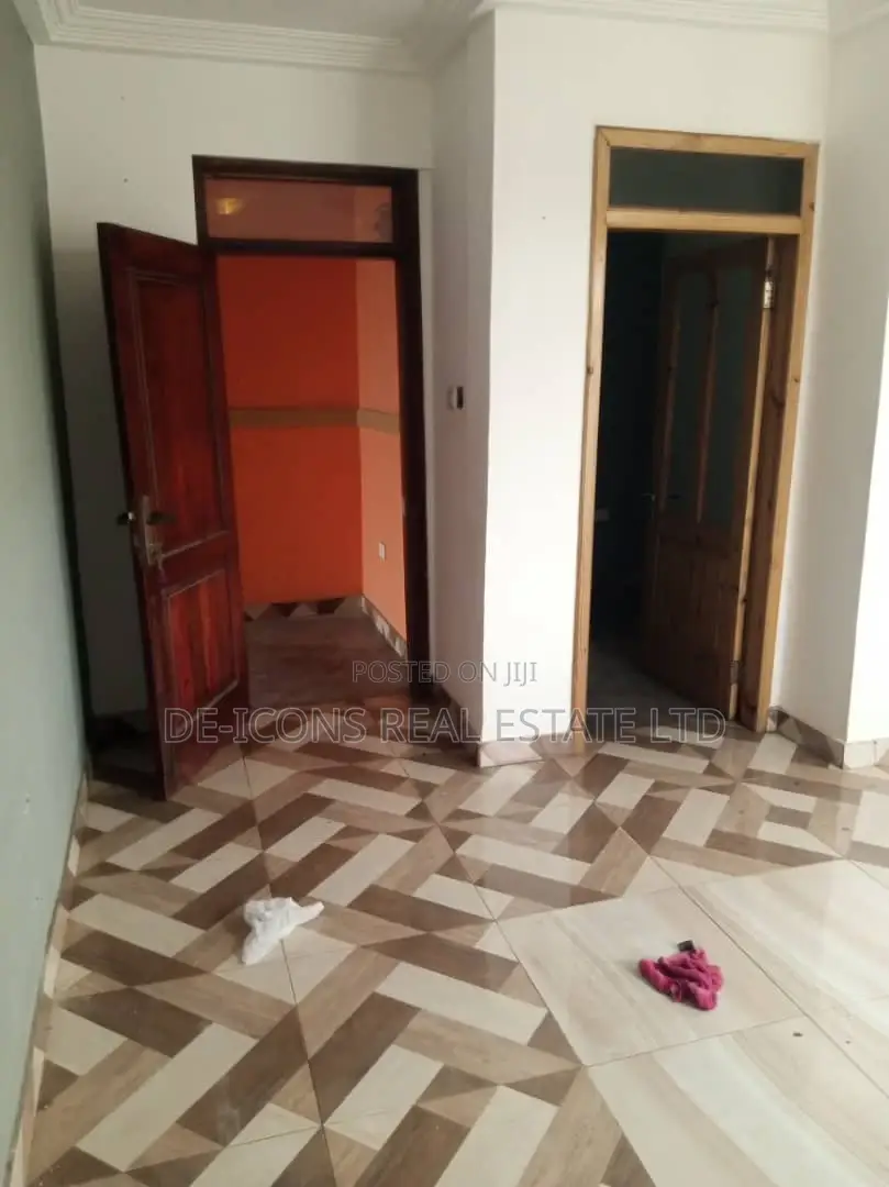 1bdrm Duplex in De-Icons Real Estate, Oyarifa for rent