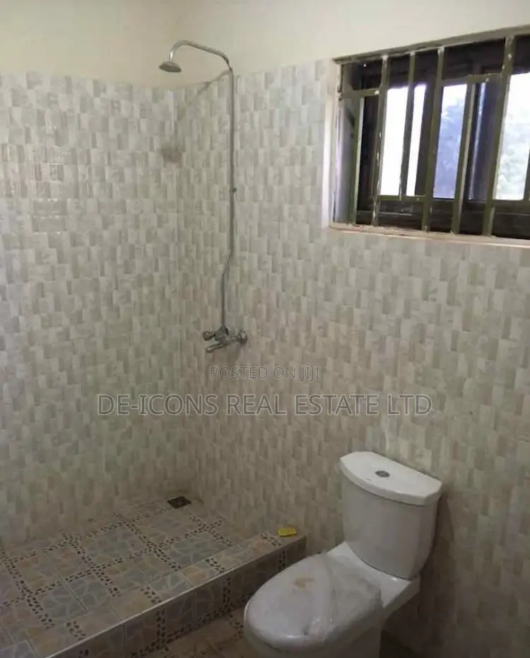 1bdrm Duplex in De-Icons Real Estate, Oyarifa for rent