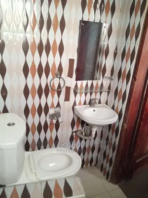 1bdrm Duplex in De-Icons Real Estate, Oyarifa for rent