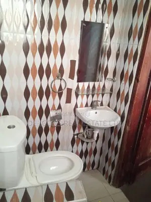 1bdrm Duplex in De-Icons Real Estate, Oyarifa for rent