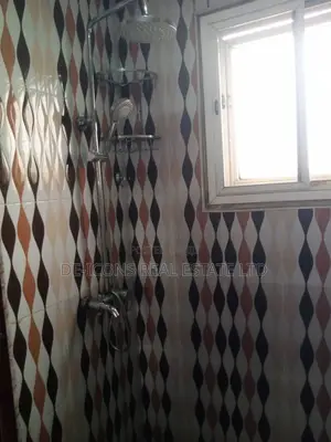 1bdrm Duplex in De-Icons Real Estate, Oyarifa for rent