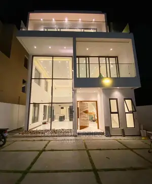 4bdrm House in School Junction for sale