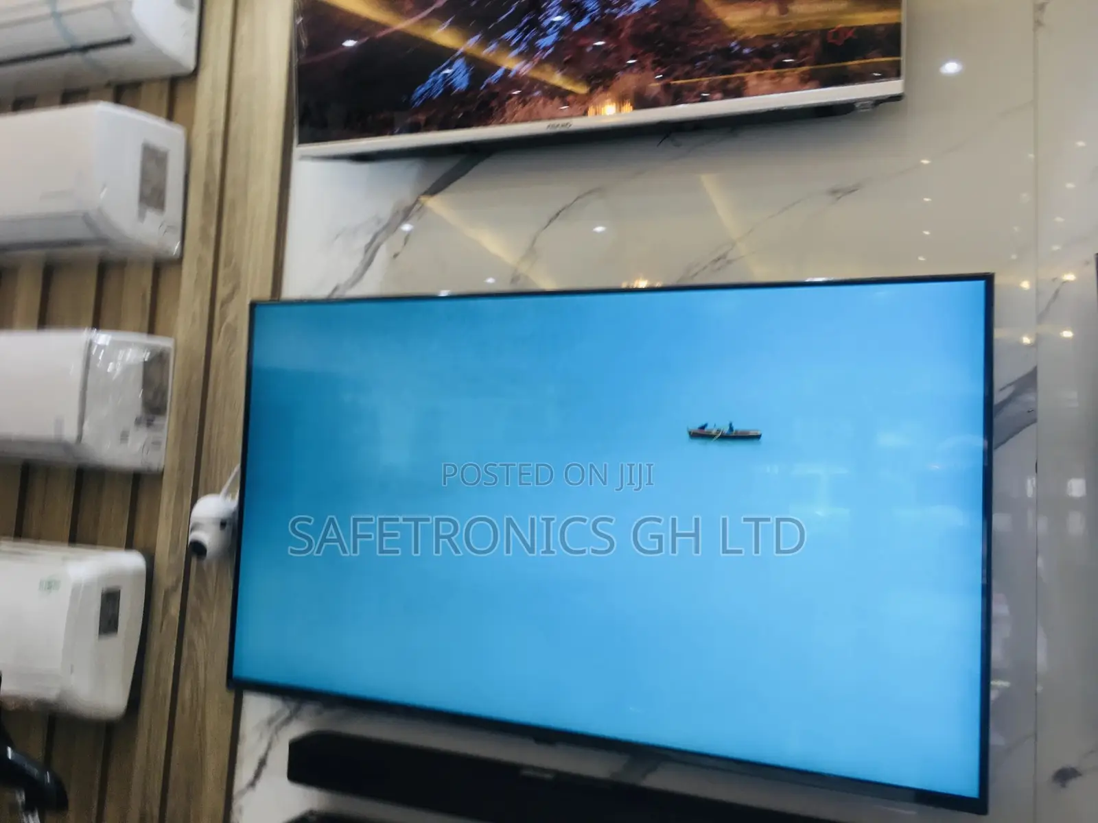  High Brightness Samsung 65 Inches Glossy BU80 LED Tv