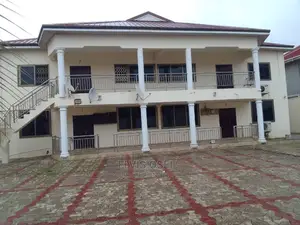 3bdrm Apartment in American House, East Legon for rent