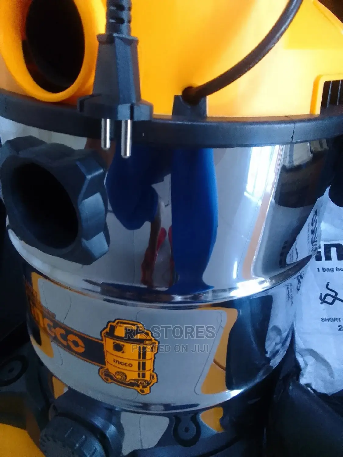 Ingco Vacuum Cleaner