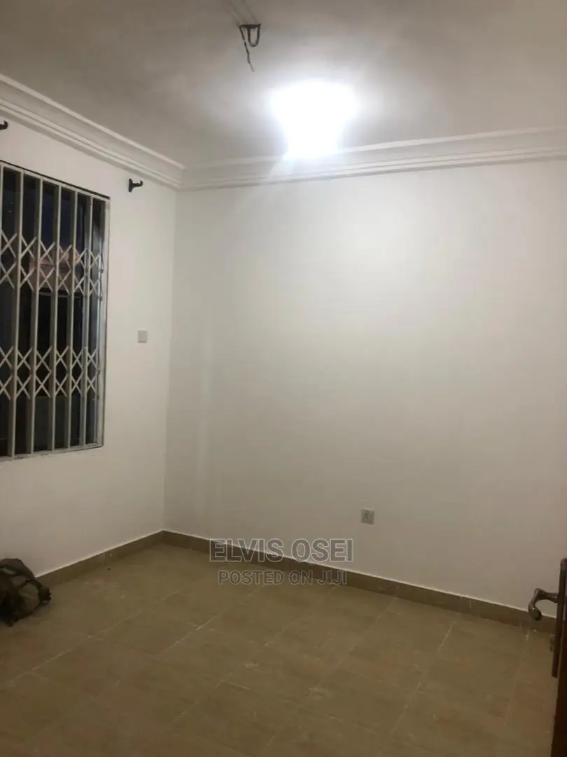 2bdrm Apartment in Tabora Bankyease, Lapaz for rent