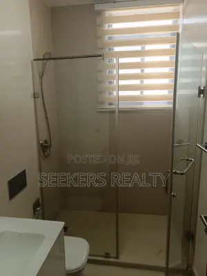 4bdrm Townhouse / Terrace in Seekers Realty, Osu for rent