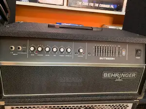 Behringer Bass Guitar Combo