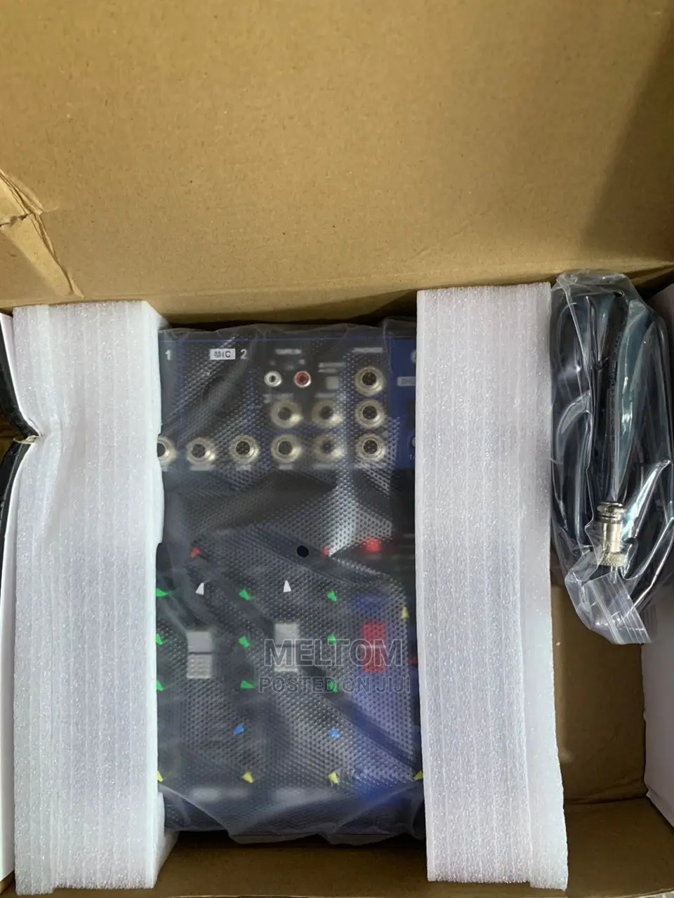 Yamaha F4 4channels Live Mixer