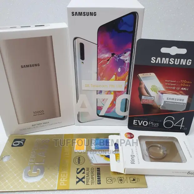 New Samsung Galaxy A70 128 GB White in Adabraka Mobile Phones