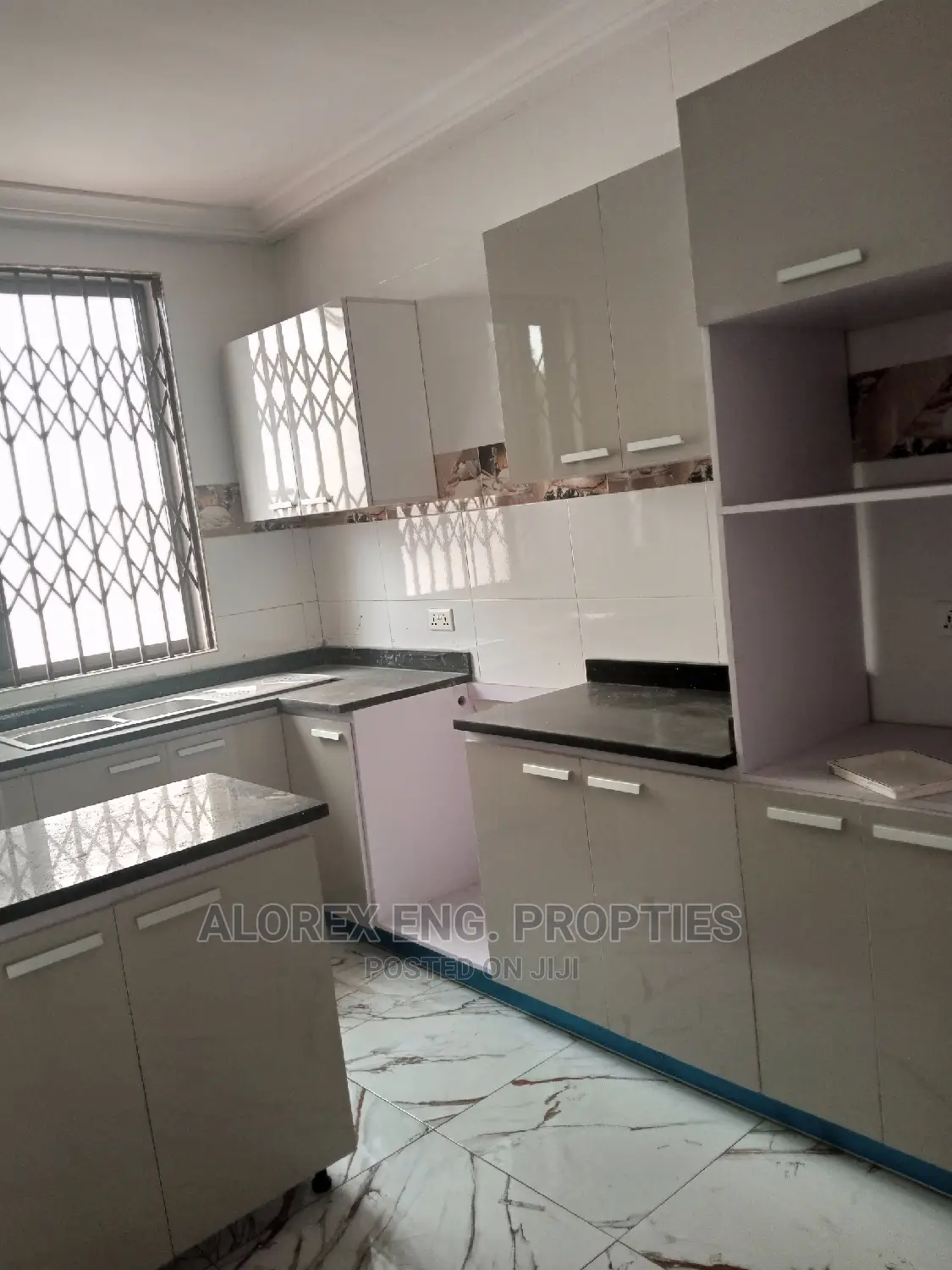 3bdrm House in Gated Community, Oyarifa for rent